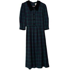 Miss Dorby Petites Black Watch Plaid Collared Dress VINTAGE
- Women’s 8P
